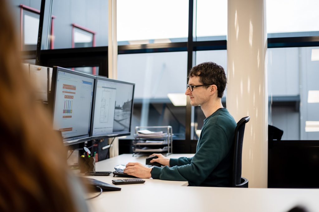 Waarom een vergunning meer tijd kan kosten dan het ontwerpen zelf
